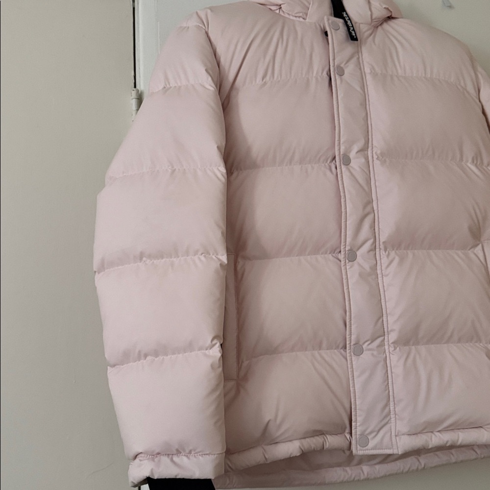 Aritzia Super Puff cliMATTE - Picture 9 of 12